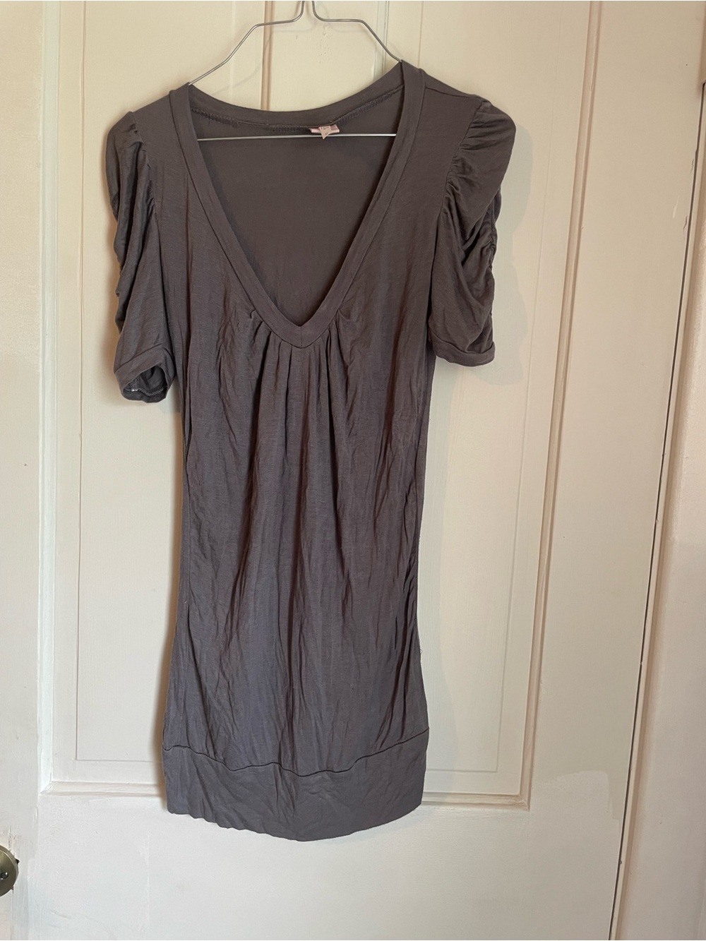 Rue21 Gray V-Neck Puff Sleeve Tunic Size M